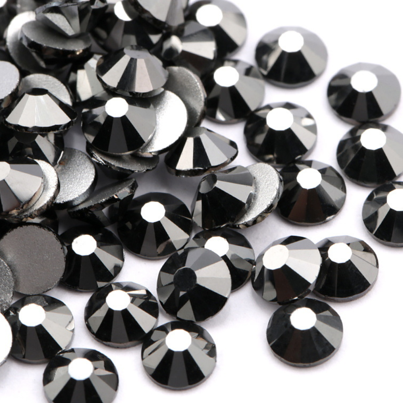 Jet Hem Round Flatback Glass Rhinestones